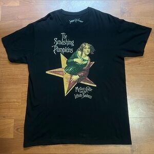 SMASHING 🖤PUMPKINS Mens short graphic Tee